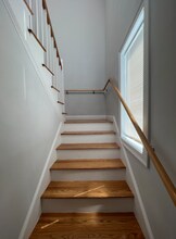 126 Cross St, Unit 5 in Somerville, MA - Foto de edificio - Building Photo