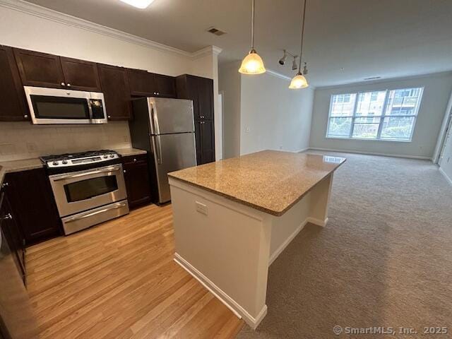 property at 850 E Main St