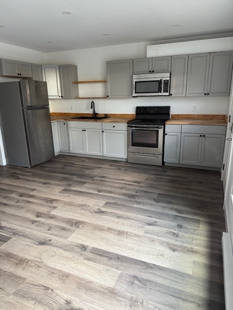 72 Oak Grove St in Veazie, ME - Building Photo - Building Photo