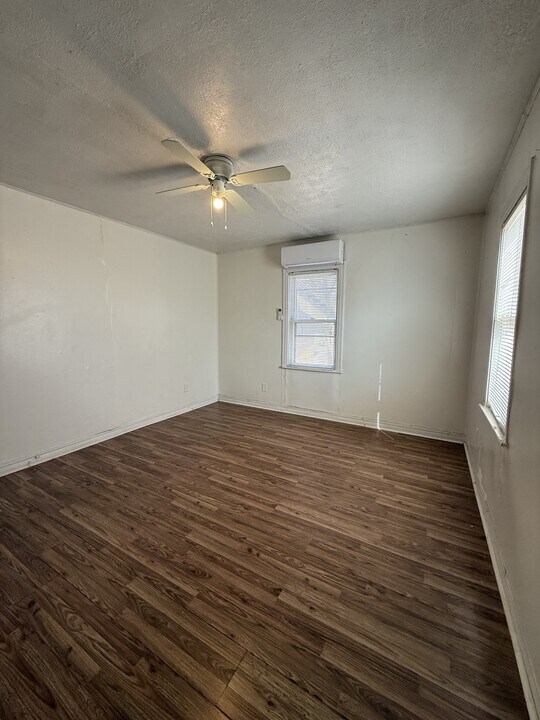 114 Avenue V in Lubbock, TX - Building Photo