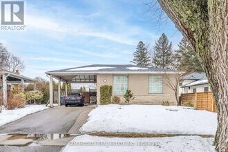 1583 Bothwell Ave in Mississauga, ON - Building Photo - Building Photo