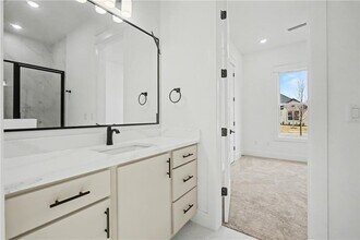 310 Hedge Dr in Centerton, AR - Building Photo - Building Photo