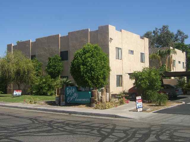 Baja Castle Apartments in Yuma, AZ - Building Photo