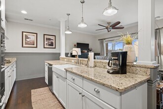 4 Gas Light Dr in Racine, WI - Building Photo - Building Photo