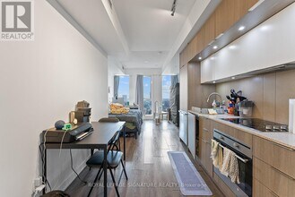 170 Sumach St in Toronto, ON - Building Photo - Building Photo