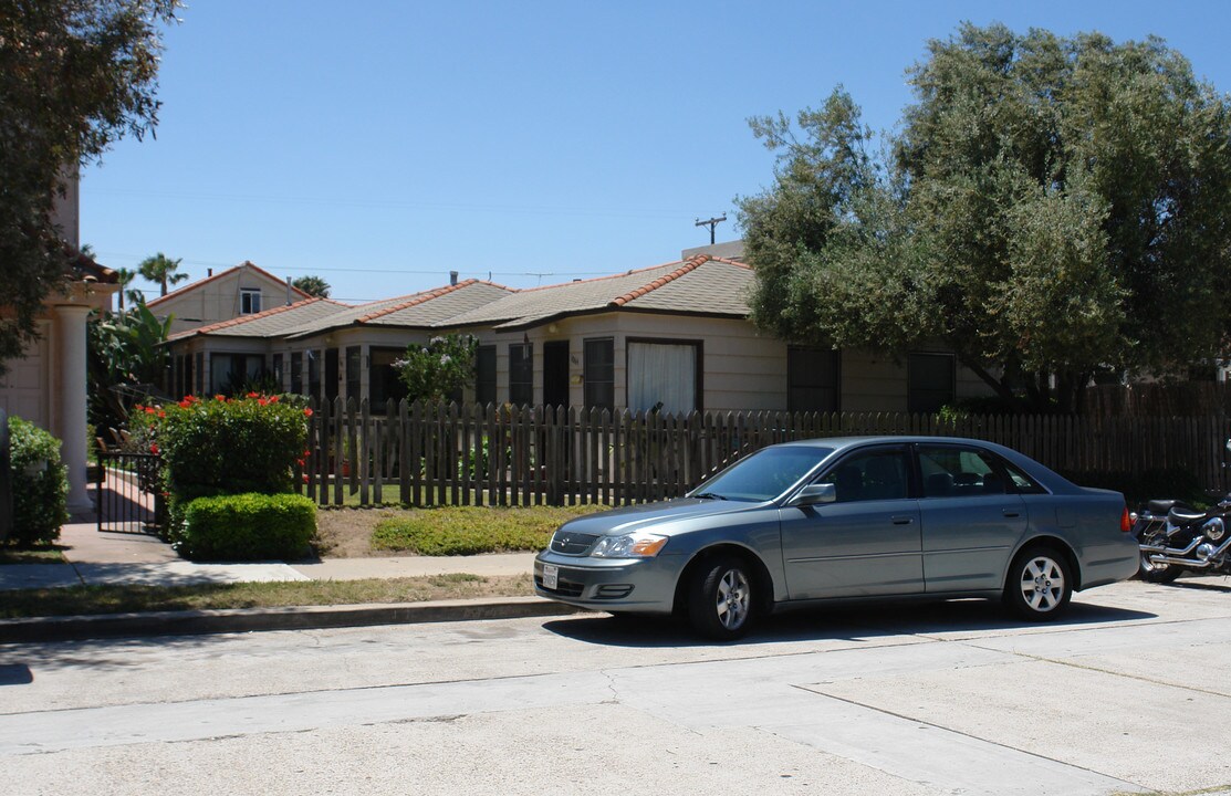 1065 Sapphire St in San Diego, CA - Building Photo