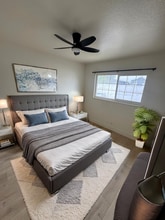 9671 Maureen Dr, Unit D in Garden Grove, CA - Building Photo - Building Photo