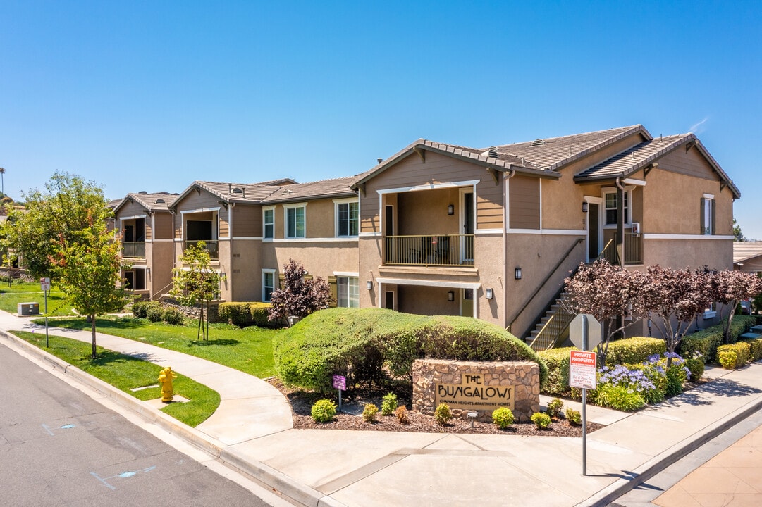 The Bungalows in Yucaipa, CA - Foto de edificio