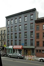 208 Avenue B in New York, NY - Building Photo - Building Photo