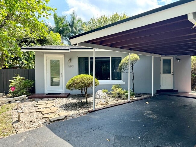 property at 1280 NE 38th St