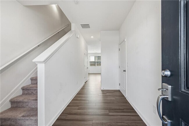 206 Fenchurch Wy in Cartersville, GA - Building Photo - Building Photo