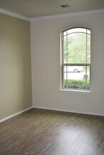 233 Eagle Owl Loop in Leander, TX - Building Photo - Building Photo