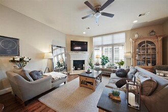 902 W 23rd St in Houston, TX - Building Photo - Building Photo