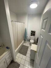 196 Central St, Unit 1 in Somerville, MA - Building Photo - Building Photo