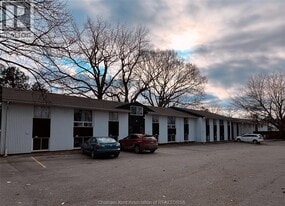 89 Sheldon Ave in Chatham, ON - Building Photo
