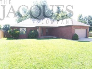 2560 S York Ave in Springfield, MO - Building Photo - Building Photo