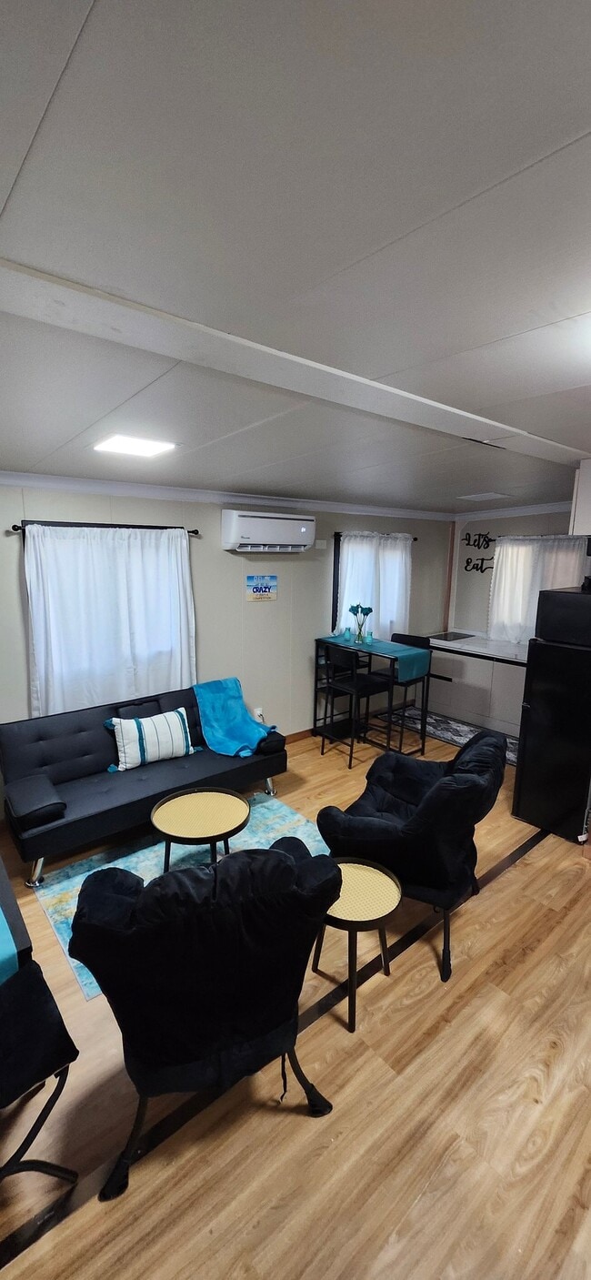 2 W Nakoma, Unit 207-1 in Round Rock, TX - Building Photo - Building Photo