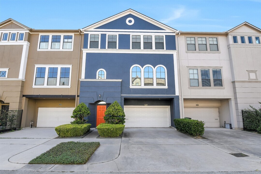 1429 Utah St in Houston, TX - Foto de edificio