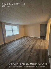 422 E Seminary Ave in Hoopeston, IL - Building Photo - Building Photo