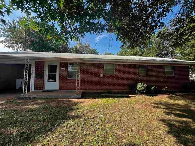 property at 1204 E Spring St