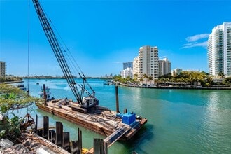 1441 Lincoln Rd in Miami Beach, FL - Foto de edificio - Building Photo