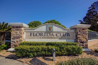 520 Florida Club Blvd in St. Augustine, FL - Foto de edificio - Building Photo