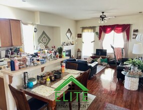3429 Nouveau Way in Gold River, CA - Building Photo - Building Photo