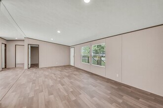 25150 Faraway Ln in Huffman, TX - Building Photo - Building Photo