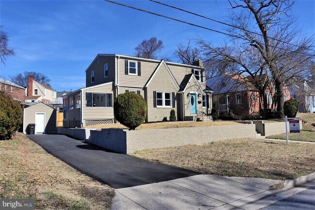 property at 1202 Parker Ave
