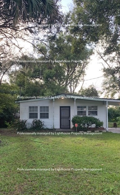 10710 Wake Forest Ave in Jacksonville, FL - Foto de edificio - Building Photo