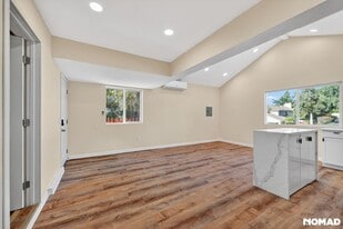 337 Apollo Dr in Vista, CA - Building Photo