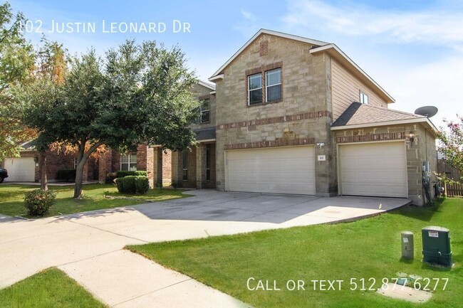 102 Justin Leonard Dr in Round Rock, TX - Building Photo - Building Photo