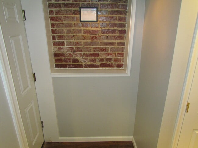 130 V St NW, Unit 130 V Street NW in Washington, DC - Foto de edificio - Building Photo
