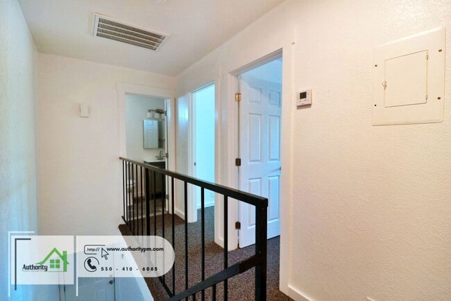 2230 Howard St in Anderson, CA - Building Photo - Building Photo
