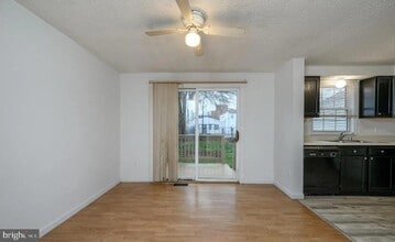 641 Lamberton St in Trenton, NJ - Building Photo - Building Photo