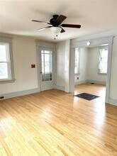 7318 S Broadway in Red Hook, NY - Building Photo - Building Photo