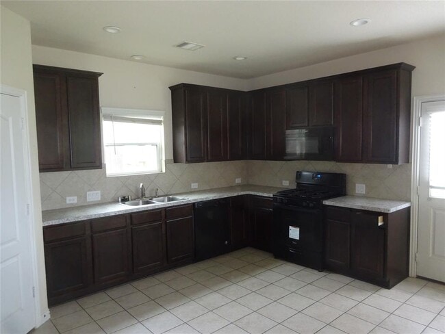 1402 Green Highland Dr in Spring, TX - Building Photo - Building Photo