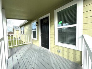 1547 Garden Rd in Pearland, TX - Foto de edificio - Building Photo