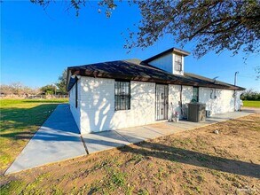 23 Western Rd in Palmview, TX - Building Photo - Building Photo