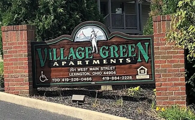 201 W Main St in Lexington, OH - Building Photo - Building Photo