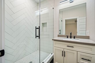 1003 E 33rd St in Houston, TX - Building Photo - Building Photo