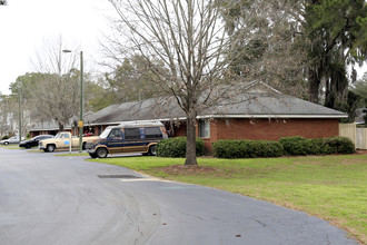 Phillips Winters Apartments in Savannah, GA - Building Photo - Building Photo