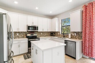 5578 Sandbirch Wy in Greenacres, FL - Building Photo - Building Photo