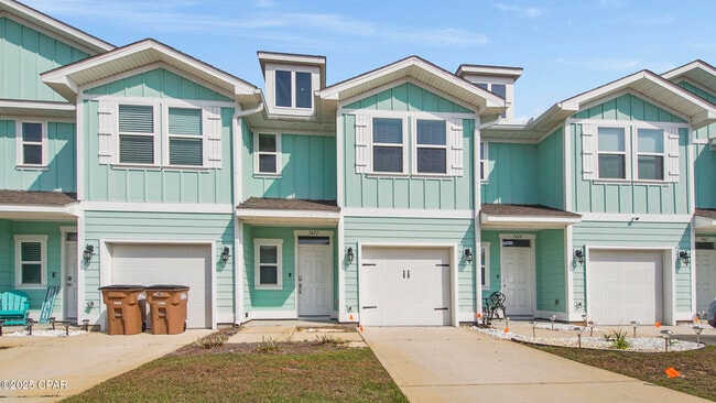 property at 7471 Shadow Lake Dr