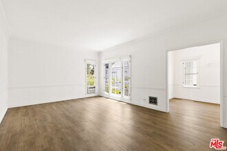 1235 S Orlando Ave in Los Angeles, CA - Building Photo - Building Photo