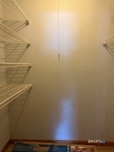 702 Twin Circle Dr in South Windsor, CT - Building Photo - Building Photo