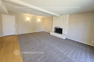2235 Windsor Dr in Henderson, NV - Building Photo - Building Photo