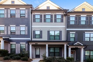 759 Calvin Pk Dr in Ball Ground, GA - Building Photo