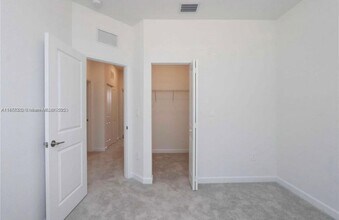 26459 SW 148th Ave in Naranja, FL - Building Photo - Building Photo