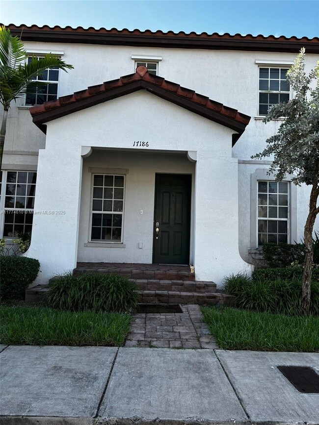 property at 17186 SW 93rd St